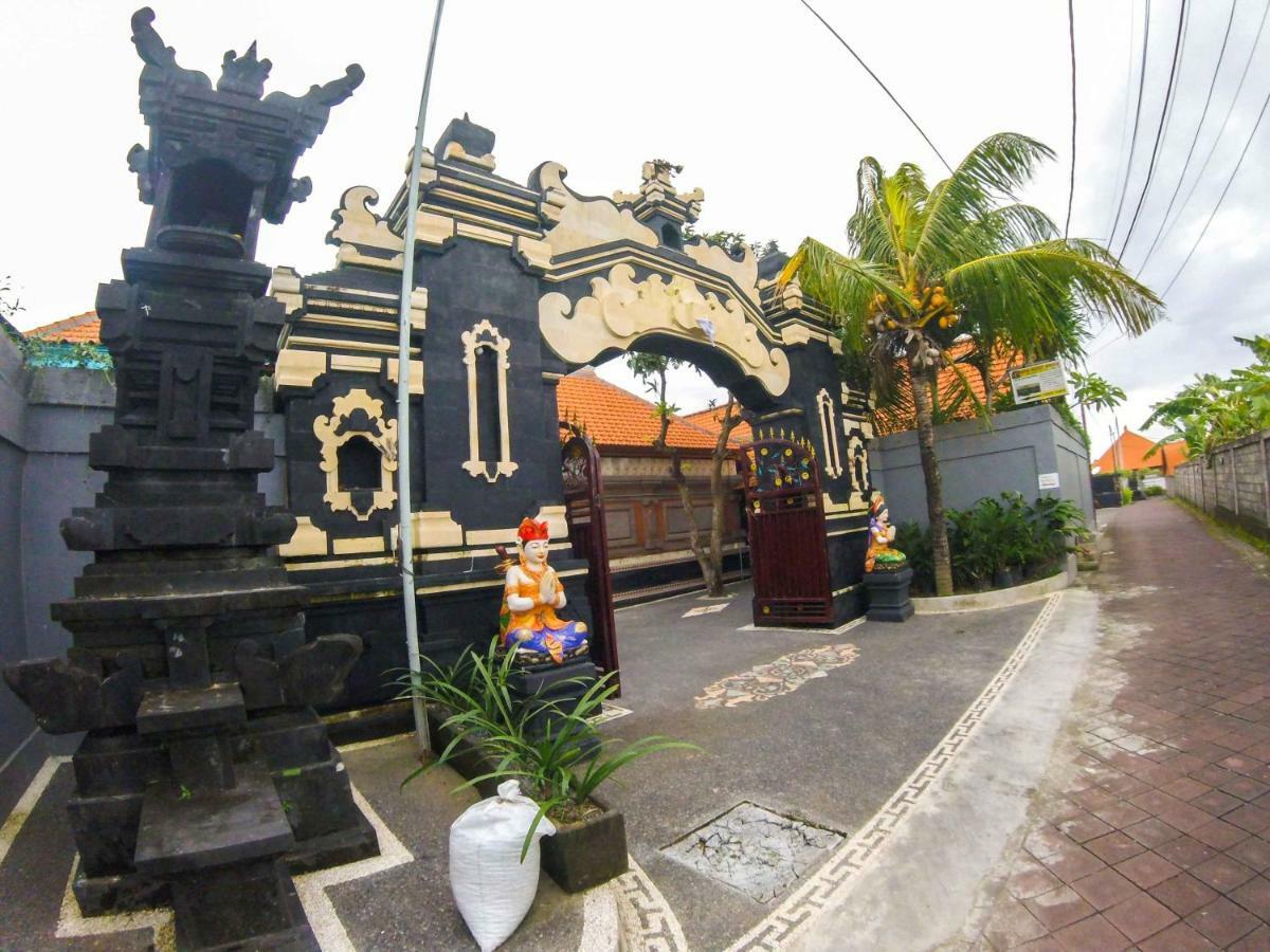 Putu Guest House ชังกู ภายนอก รูปภาพ